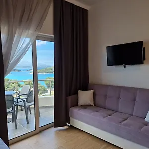Queen Margaret Seaside Ксамил