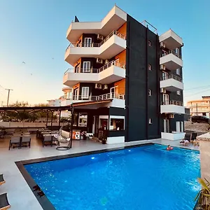 Sunshine Hotel